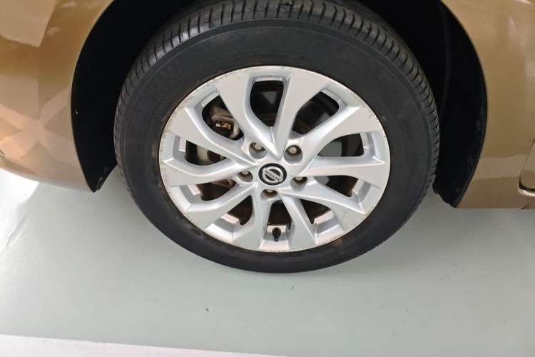 Used Nissan Sylphy 2016 1.6XV CVT Smart Enjoyment Version Left Front Wheel Hub