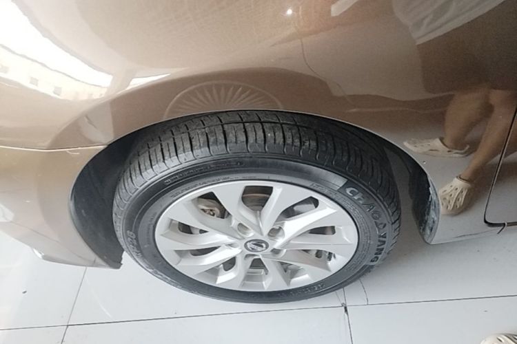 Used Nissan Sylphy 2016 1.6 XL CVT Luxury Edition Left Front Wheel Hub