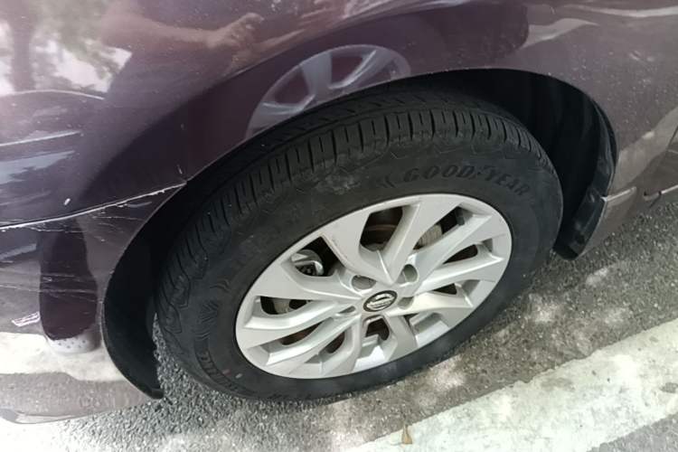 Used Nissan Sylphy 2016 1.6XV CVT Smart Enjoyment Version Left Front Wheel Hub