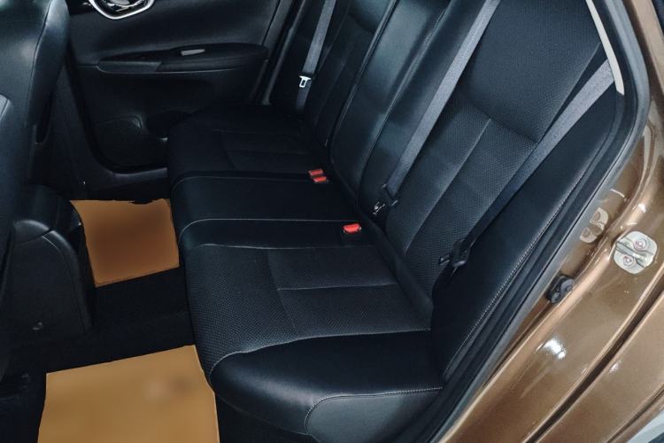 Used Nissan Sylphy 2016 1.6XV CVT Smart Enjoyment Version Left Rear Seat