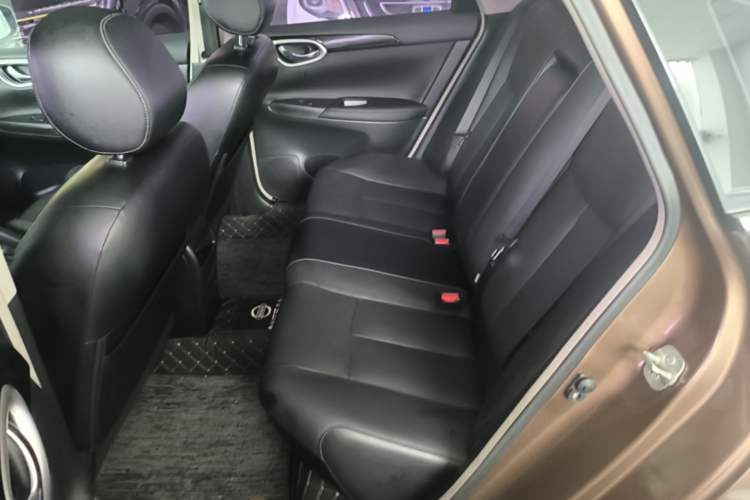 Used Nissan Sylphy 2016 1.6XV CVT ZhiZun Edition Left Rear Seat