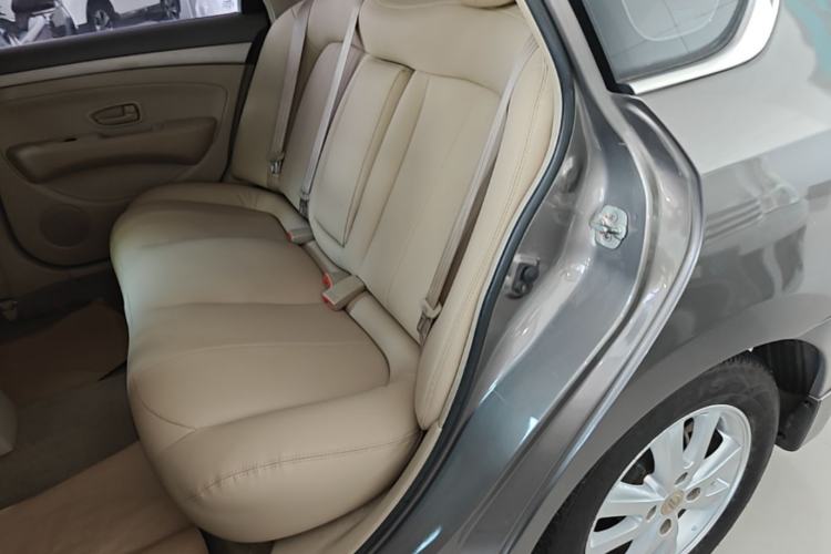 Used Nissan Sylphy 2016 Classic 1.6XE Automatic Comfort Edition Left Rear Seat