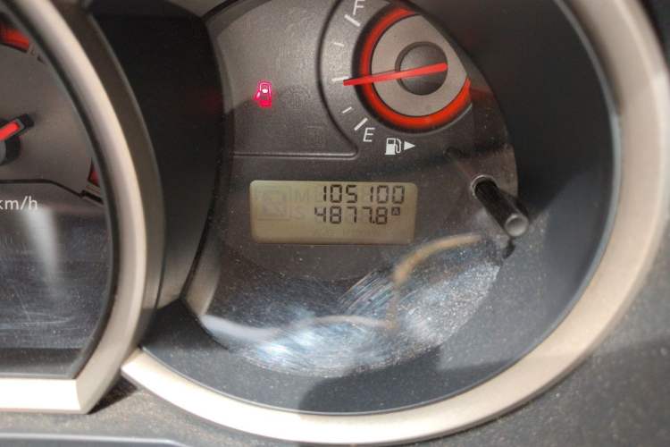 Used Nissan Sylphy 2016 Classic 1.6XE Manual Leading Edition Odometer Close Up