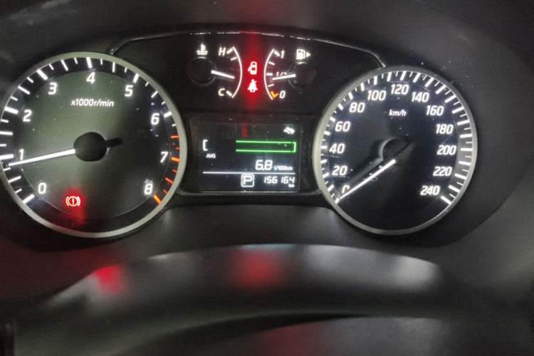 Used Nissan Sylphy 2016 1.6XV CVT Smart Enjoyment Version Odometer Close Up