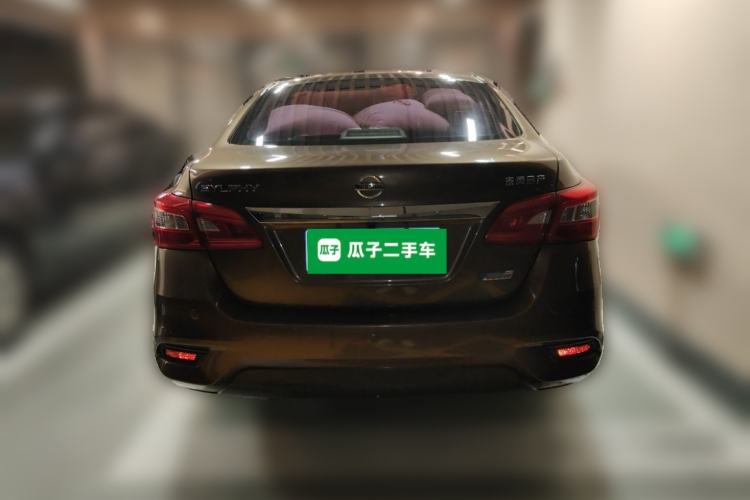 Used Nissan Sylphy 2016 Classic 1.6 XL Automatic Luxury Edition Rear