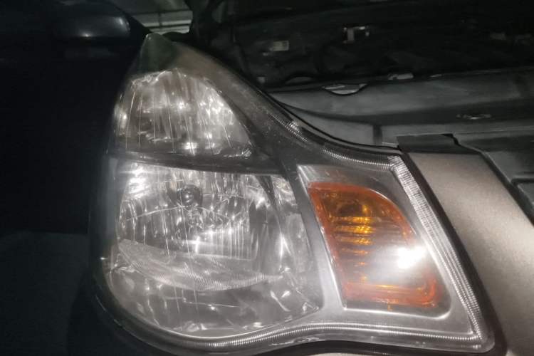 Used Nissan Sylphy 2016 Classic 1.6XE Automatic Comfort Edition Right Front Headlight