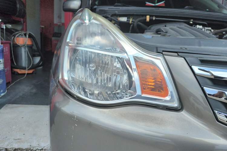 Used Nissan Sylphy 2016 Classic 1.6XE Automatic Leading Edition Right Front Headlight
