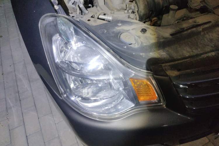 Used Nissan Sylphy 2016 Classic 1.6XE Automatic Comfort Edition Right Front Headlight