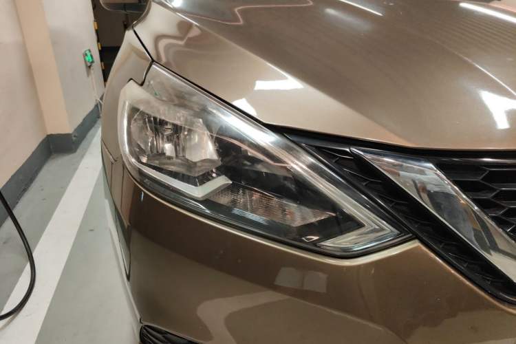 Used Nissan Sylphy 2016 Classic 1.6 XL Automatic Luxury Edition Right Front Headlight
