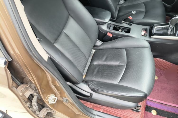 Used Nissan Sylphy 2016 1.6 XL CVT Deluxe Edition Right Front Seat