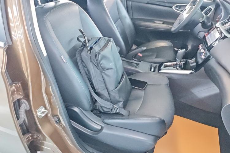 Used Nissan Sylphy 2016 1.6XV CVT Smart Enjoyment Version Right Front Seat