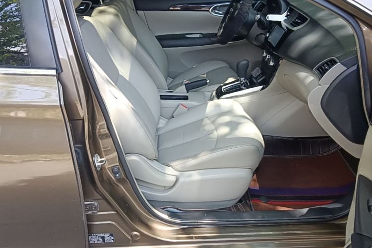 Used Nissan Sylphy 2016 1.6 XL CVT Deluxe Edition Right Front Seat