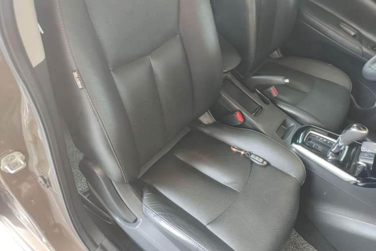 Used Nissan Sylphy 2016 1.6XV CVT Smart Enjoyment Version Right Front Seat