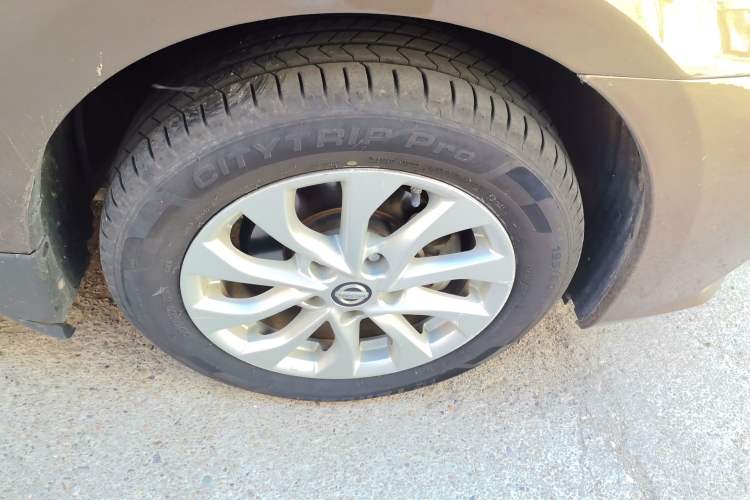 Used Nissan Sylphy 2016 1.6XV CVT Smart Enjoyment Version Right Front Wheel Hub