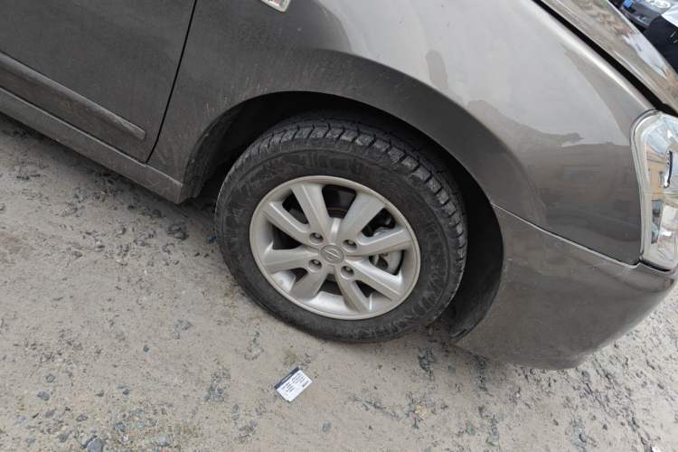 Used Nissan Sylphy 2016 Classic 1.6XE Automatic Leading Edition Right Front Wheel Hub