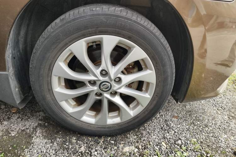 Used Nissan Sylphy 2016 1.6XV CVT Smart Enjoyment Version Right Front Wheel Hub