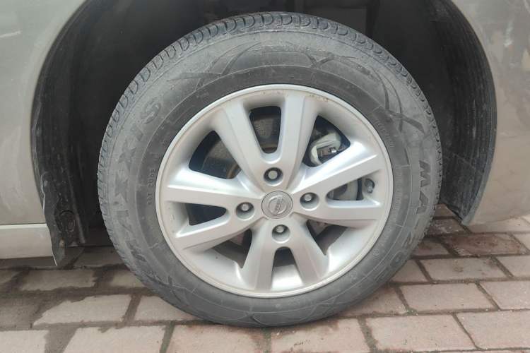 Used Nissan Sylphy 2016 Classic 1.6XE Manual Leading Edition Right Front Wheel Hub