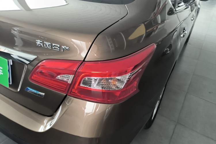 Used Nissan Sylphy 2016 1.6XV CVT ZhiZun Edition Right Rear Taillight
