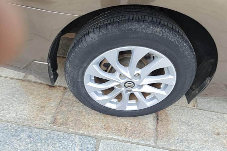 Used Nissan Sylphy 2016 1.6 XL CVT Deluxe Edition Right Rear Wheel Hub