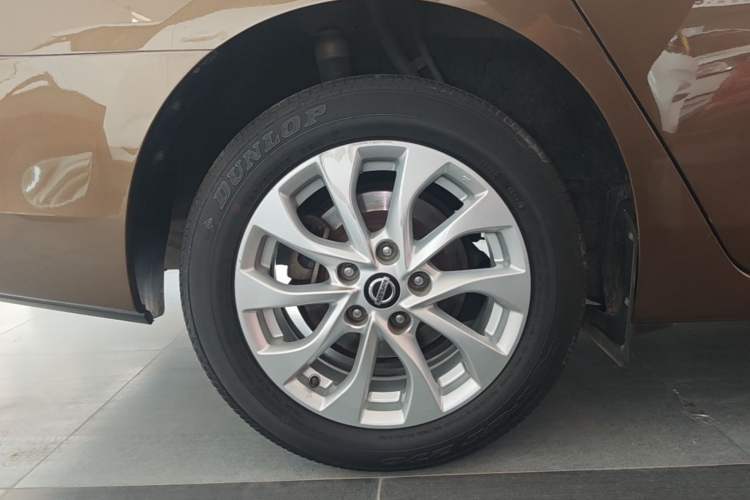 Used Nissan Sylphy 2016 1.6XV CVT ZhiZun Edition Right Rear Wheel Hub