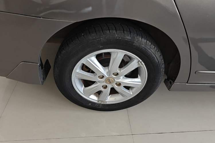 Used Nissan Sylphy 2016 Classic 1.6XE Automatic Comfort Edition Right Rear Wheel Hub