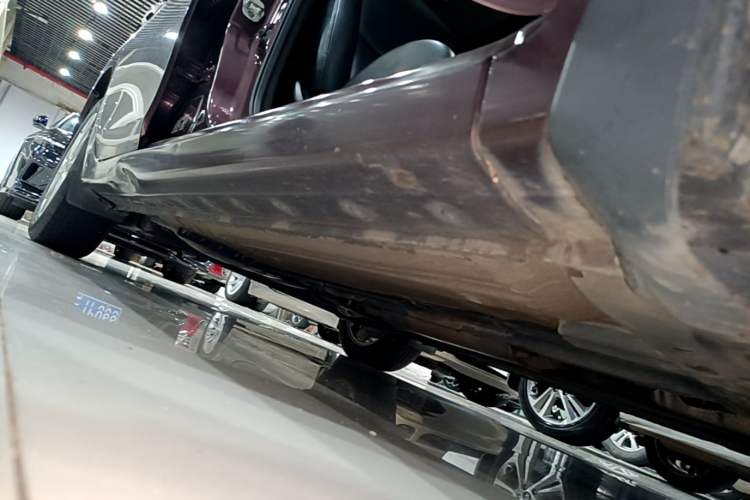 Used Nissan Sylphy 2016 1.6 XL CVT Luxury Edition Right Side Sill