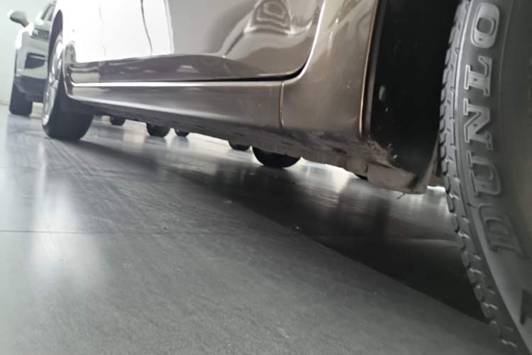 Used Nissan Sylphy 2016 1.6XV CVT ZhiZun Edition Right Side Sill