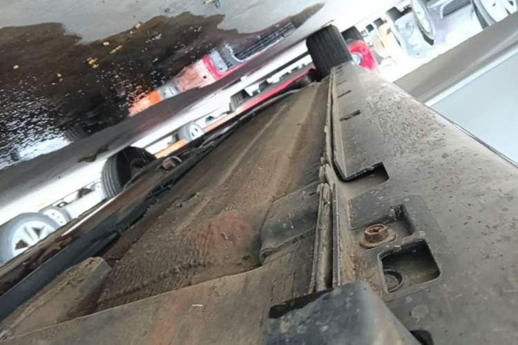 Used Nissan Sylphy 2016 Classic 1.6XE Manual Comfort Edition Right Side Sill
