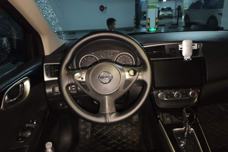 Used Nissan Sylphy 2016 1.6 XL CVT Luxury Edition Steering Wheel
