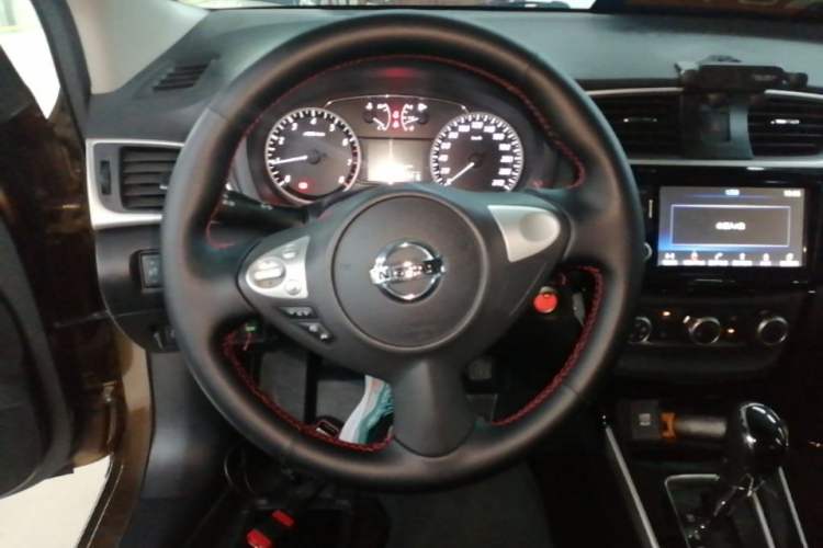 Used Nissan Sylphy 2016 1.6 XL CVT Deluxe Edition Steering Wheel