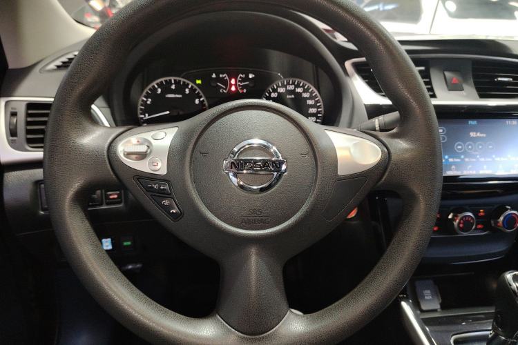 Used Nissan Sylphy 2016 1.6 XL CVT Deluxe Edition Steering Wheel