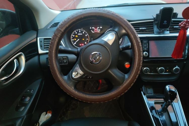 Used Nissan Sylphy 2016 1.6 XL CVT Deluxe Edition Steering Wheel