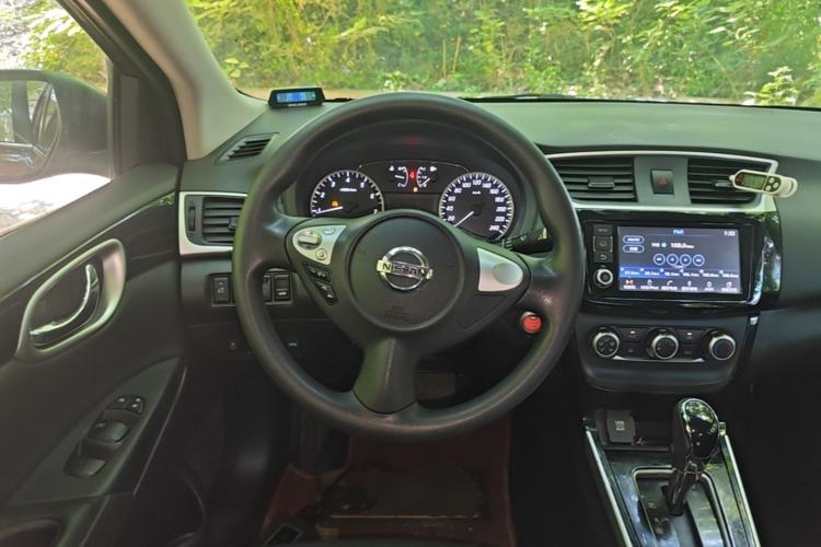 Used Nissan Sylphy 2016 1.6 XL CVT Deluxe Edition Steering Wheel