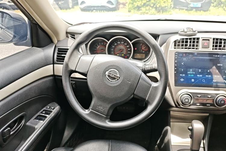Used Nissan Sylphy 2016 Classic 1.6XE Automatic Leading Edition Steering Wheel