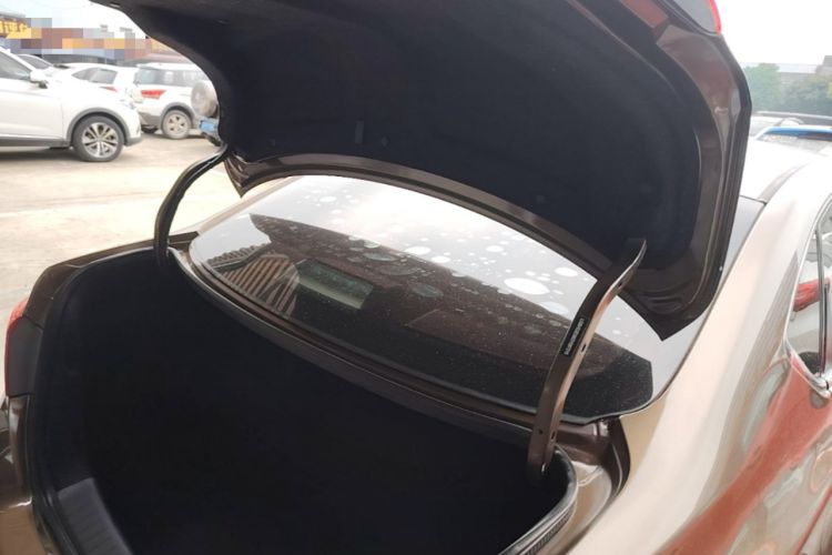 Used Nissan Sylphy 2016 1.6XV CVT Smart Enjoyment Version Trunk