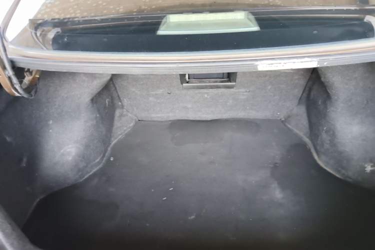 Used Nissan Sylphy 2016 1.6 XL CVT Luxury Edition Trunk