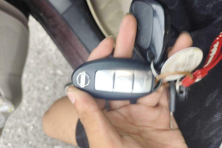 Used Nissan Sylphy 2016 1.6 XL CVT Deluxe Edition Vehicle Key