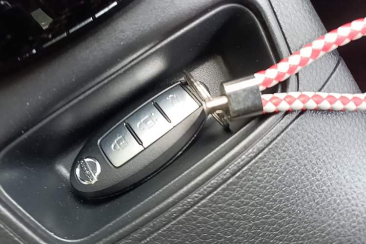 Used Nissan Sylphy 2016 1.6XV CVT Smart Enjoyment Version Vehicle Key