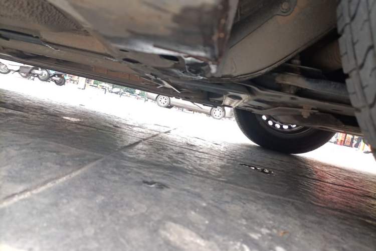 Used Nissan Sylphy 2016 Classic 1.6XE Manual Comfort Edition Chassis Front Right