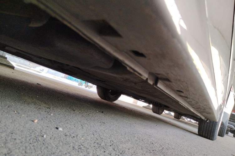 Used Nissan Sylphy 2016 Classic 1.6XE Manual Comfort Edition Chassis Rear Right