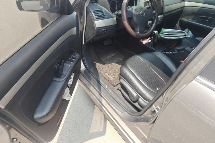 Used Nissan Sylphy 2016 Classic 1.6XE Automatic Leading Edition Driver Seat