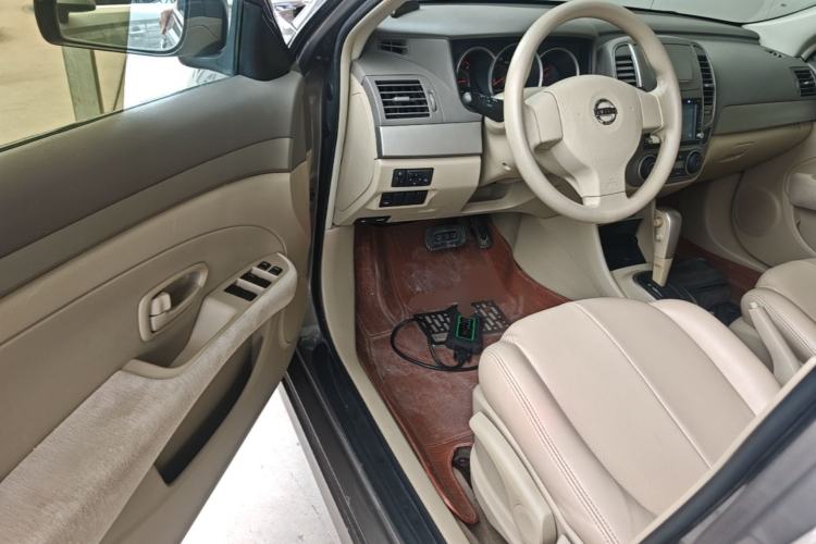 Used Nissan Sylphy 2016 Classic 1.6XE Automatic Leading Edition Driver Seat