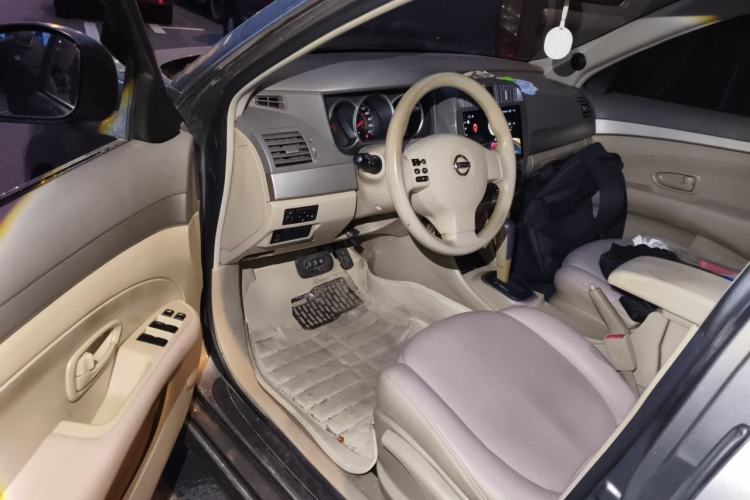 Used Nissan Sylphy 2016 Classic 1.6XE Automatic Comfort Edition Driver Seat