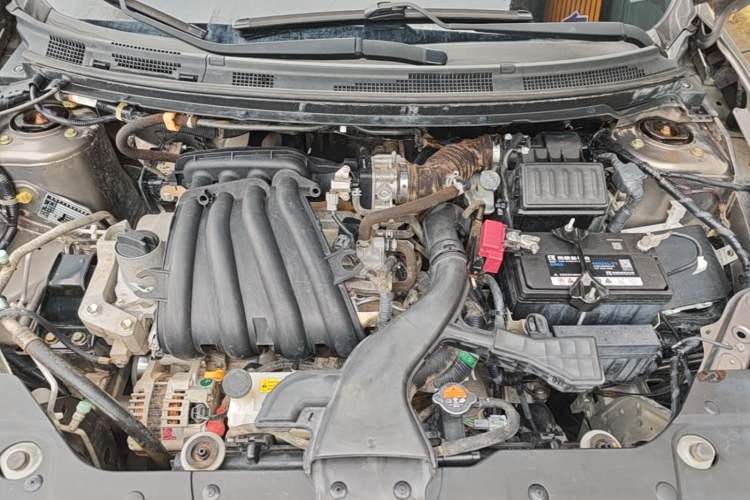 Used Nissan Sylphy 2016 Classic 1.6XE Automatic Leading Edition Engine Bay