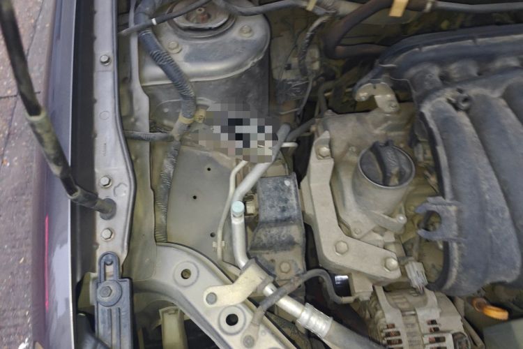 Used Nissan Sylphy 2016 Classic 1.6XE Manual Comfort Edition Engine Bay Right