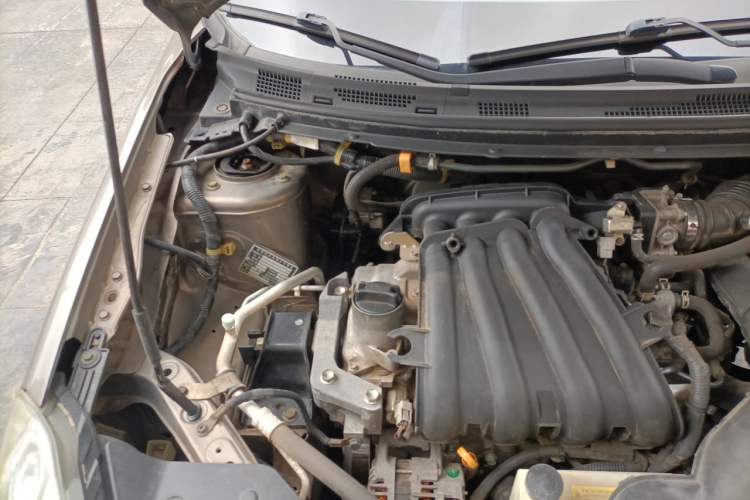 Used Nissan Sylphy 2016 Classic 1.6XE Manual Comfort Edition Engine Bay Right