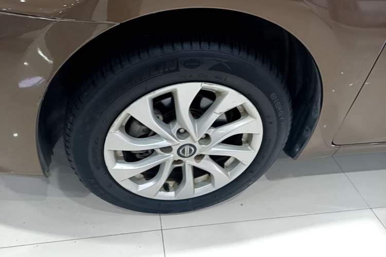 Used Nissan Sylphy 2016 1.6 XL CVT Luxury Edition Exterior 1