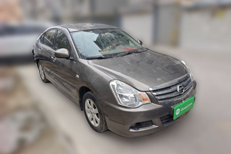 Used Nissan Sylphy 2016 Classic 1.6XE Manual Comfort Edition Front Right 45 Deg
