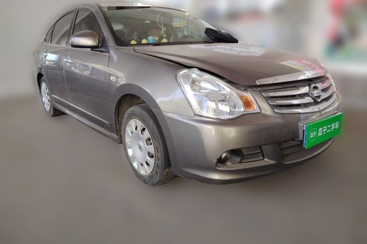 Used Nissan Sylphy 2016 Classic 1.6XE Manual Comfort Edition Front Right 45 Deg