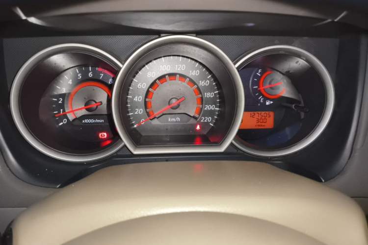Used Nissan Sylphy 2016 Classic 1.6XE Automatic Comfort Edition Instrument Cluster